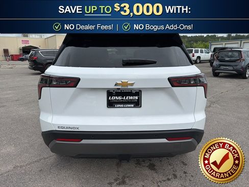 Used 2026 Chevrolet Equinox LT FWD image 7