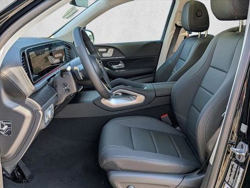 New 2026 Mercedes-Benz GLS 450 4MATIC image 4