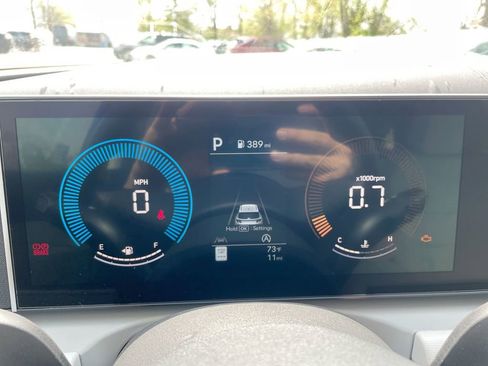 Used 2025 Hyundai Tucson SE image 41