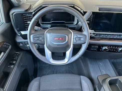Used 2025 GMC Sierra 1500 Elevation AWD/4WD image 13