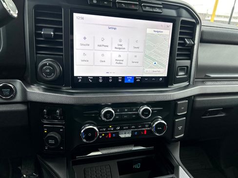 Used 2024 Ford F350 Platinum image 18