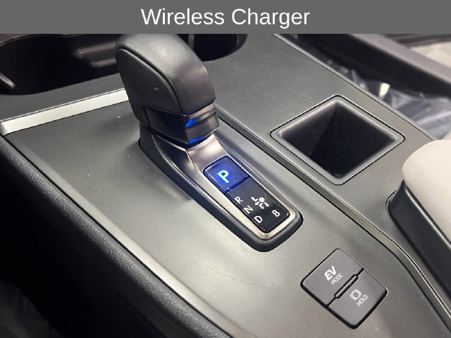 Certified 2025 Lexus UX 300h FWD image 21