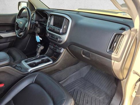 Used 2021 Chevrolet Colorado ZR2 w/ Colorado ZR2 Bison Edition AWD/4WD image 21