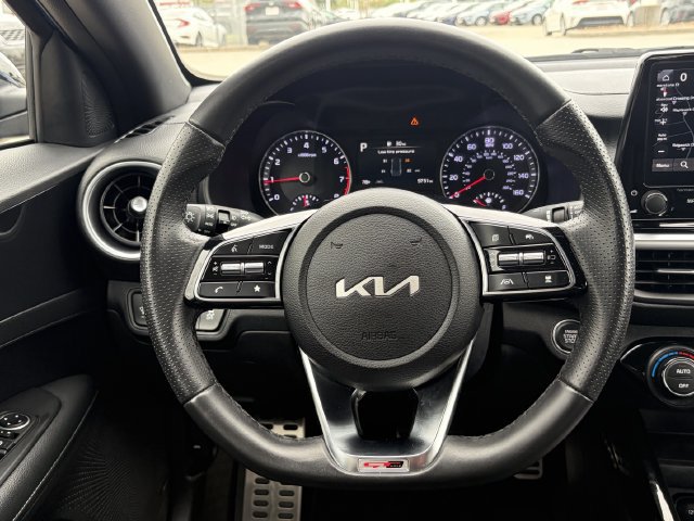 Used 2024 Kia Forte GT-Line w/ GT-Line Premium Package FWD image 13