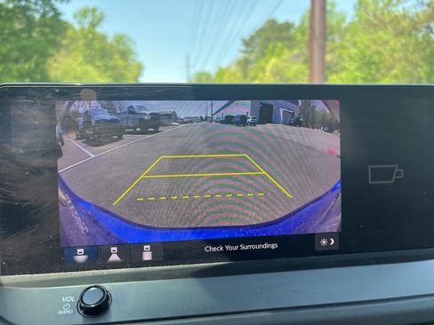 Used 2023 Honda Accord Sport image 14