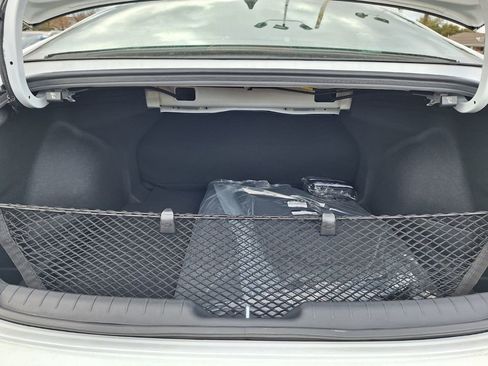 Used 2026 Hyundai Elantra SE image 23