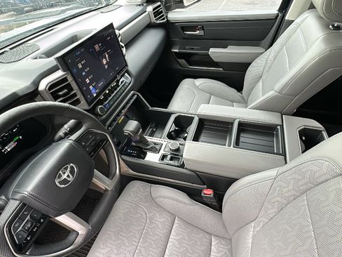 Used 2023 Toyota Tundra Limited image 22