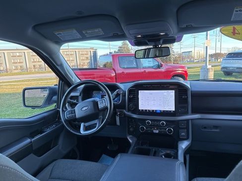 Used 2024 Ford F150 XLT w/ Mobile Office Package image 11