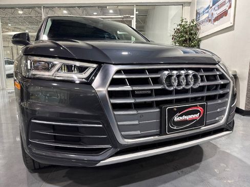 Used 2019 Audi Q5 2.0T Premium Plus w/ Premium Plus Package AWD/4WD image 28