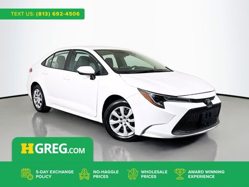Used 2022 Toyota Corolla LE image 1