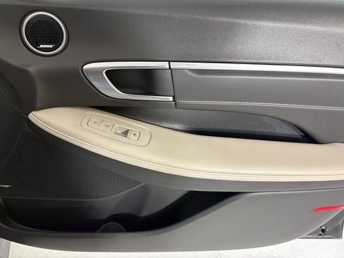 Used 2023 Hyundai Sonata Limited w/ Cargo Package image 12