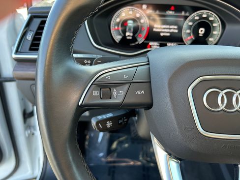 Used 2023 Audi Q5 2.0T Prestige w/ Prestige Package image 15