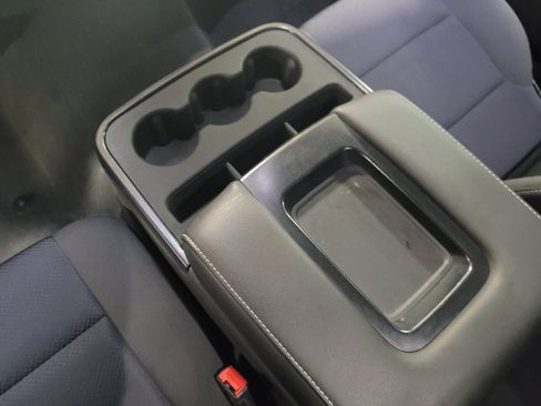 Used 2019 Chevrolet Silverado 1500 LT AWD/4WD image 26