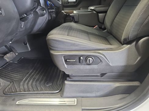 Used 2021 Chevrolet Silverado 1500 LT RWD image 27