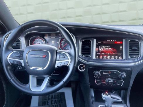 Used 2016 Dodge Charger SXT w/ Driver Confidence Group image 28