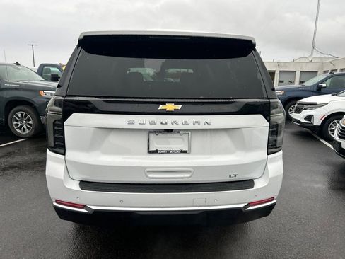 New 2026 Chevrolet Suburban LT w/ Comfort Package AWD/4WD image 6