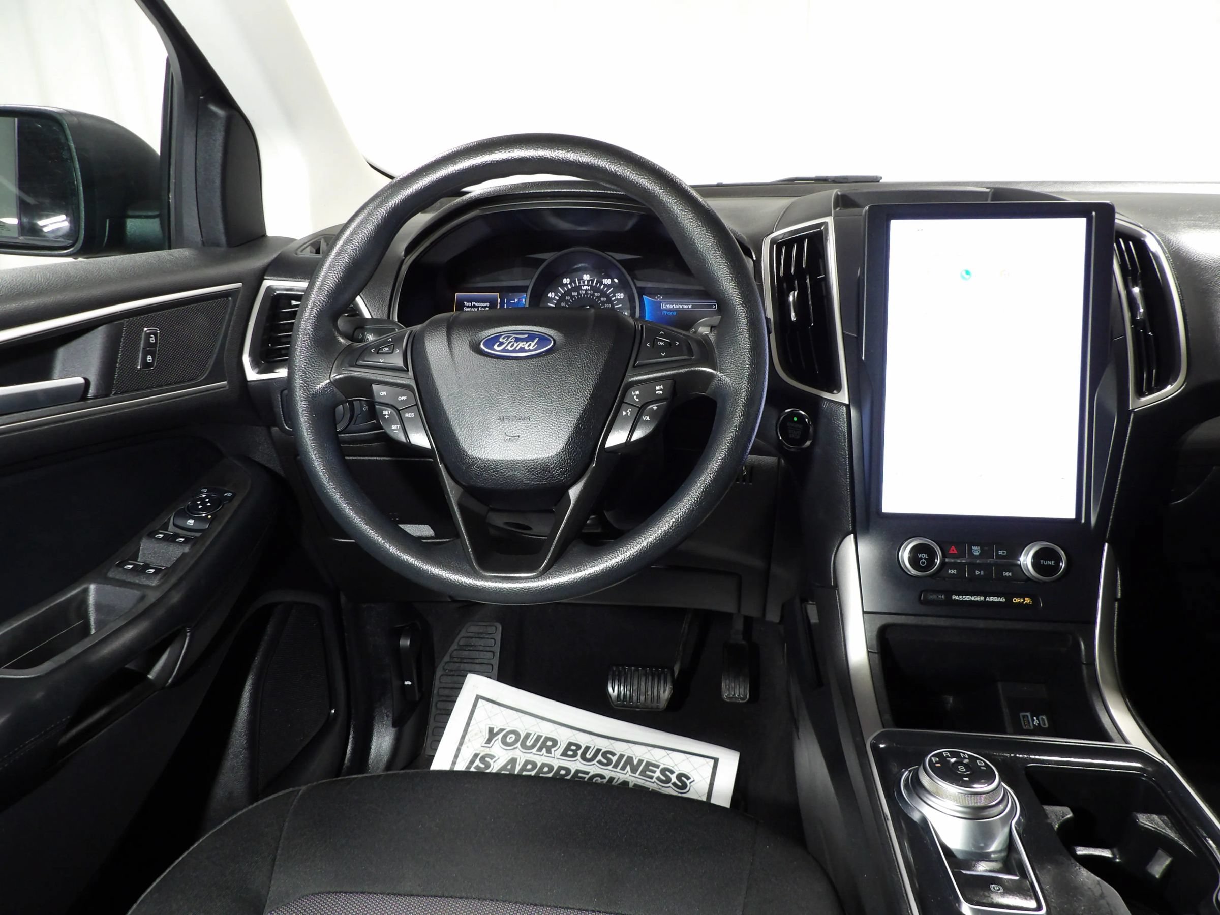 Used 2022 Ford Edge SE AWD/4WD image 13