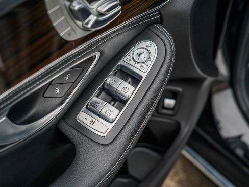 Used 2016 Mercedes-Benz C 300 4MATIC Sedan image 10