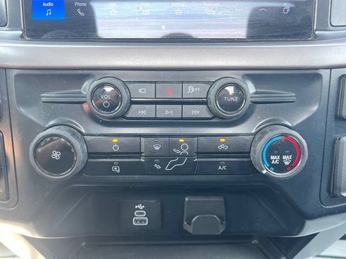 Used 2025 Ford F150 XL AWD/4WD image 21