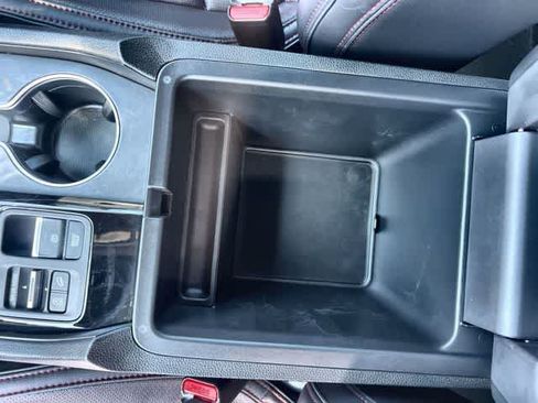 Certified 2025 Honda Pilot Black Edition image 26