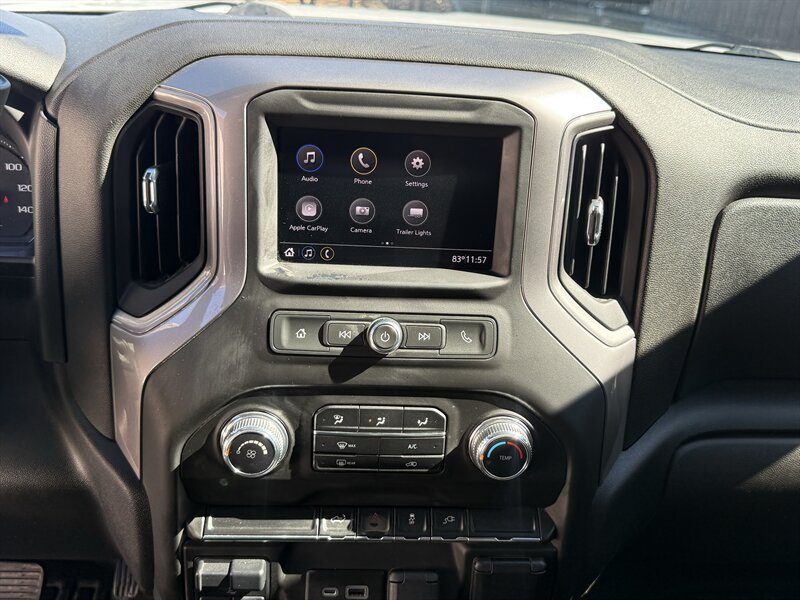 Used 2021 GMC Sierra 2500 4x4 Regular Cab w/ Convenience Package image 8