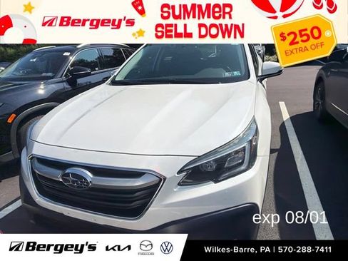 Used 2021 Subaru Outback Premium w/ Popular Package #1 AWD/4WD image 1