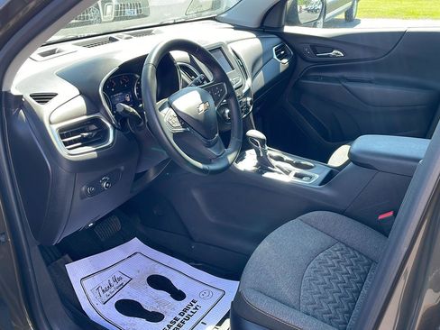 Used 2024 Chevrolet Equinox LT w/ LPO, Floor Liner Package FWD image 9
