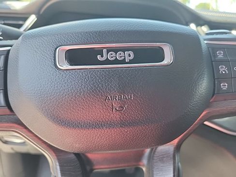 Used 2024 Jeep Grand Cherokee Limited 4xe AWD/4WD image 24