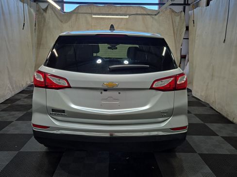 Used 2021 Chevrolet Equinox LT image 10