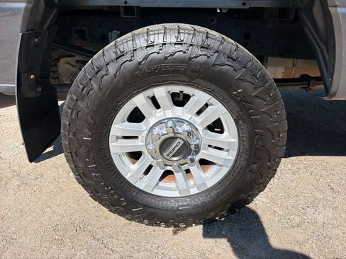 Used 2019 Ford F250 XLT w/ XLT Value Package AWD/4WD image 30