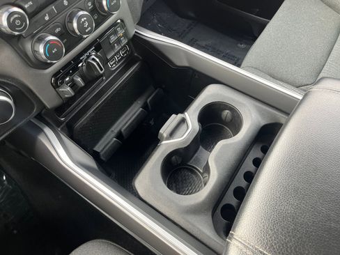 Used 2021 RAM 1500 Big Horn image 24