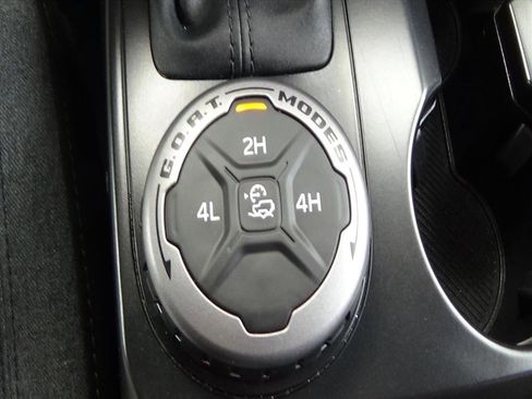 Used 2025 Ford Bronco Big Bend image 26