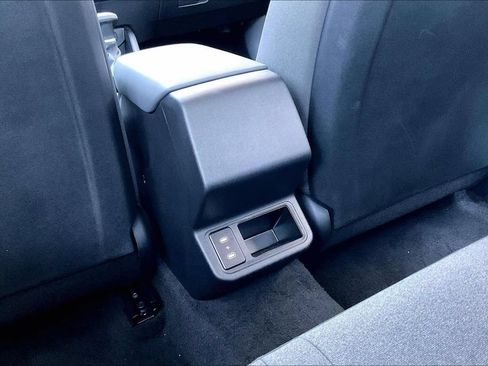 Used 2025 Kia K4 FWD image 33
