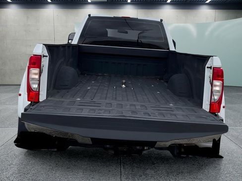 Used 2022 Ford F350 XL w/ STX Appearance Package AWD/4WD image 4