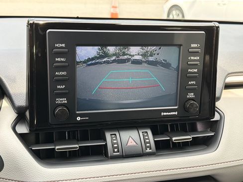 Used 2021 Toyota RAV4 XLE Premium AWD/4WD image 23