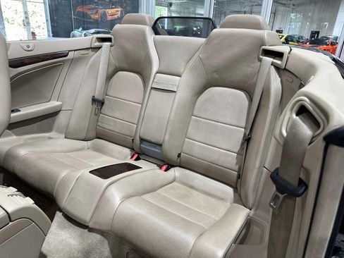 Used 2012 Mercedes-Benz E 550 Cabriolet image 61