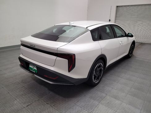 Used 2025 Kia K4 EX FWD image 9