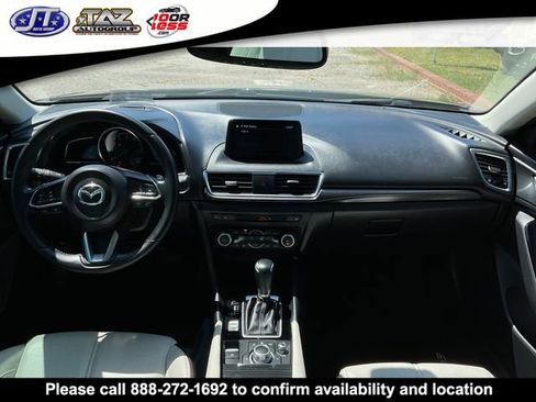 Used 2018 MAZDA MAZDA3 Grand Touring w/ Premium Equipment Package FWD image 15