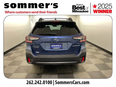 Used 2020 Subaru Outback Premium image 4