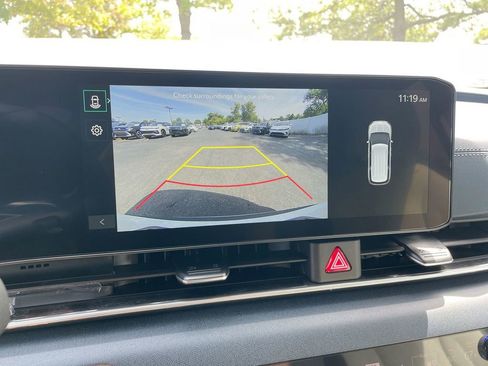 New 2026 Kia Carnival EX FWD image 44