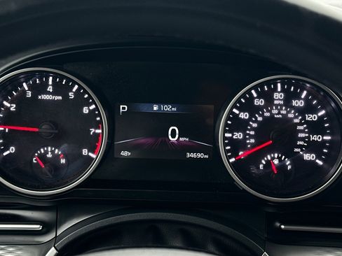 Used 2022 Kia Carnival LX image 23