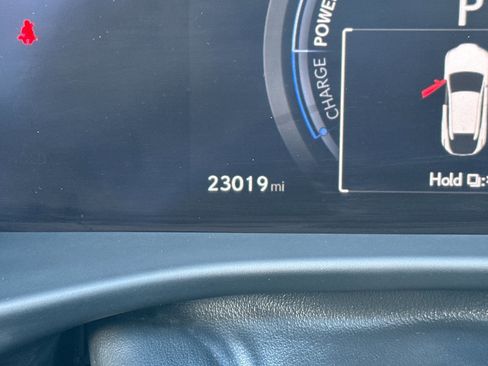 Used 2023 Lexus RZ 450e Premium image 30