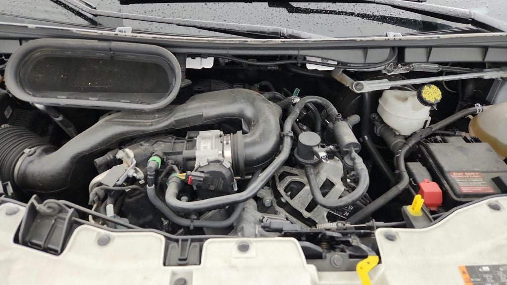 Used 2025 Ford Transit 250 Low Roof w/ Exterior Upgrade Package RWD image 28
