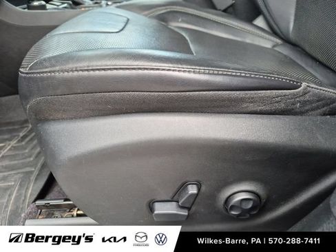 Used 2019 Jeep Cherokee Limited AWD/4WD image 13