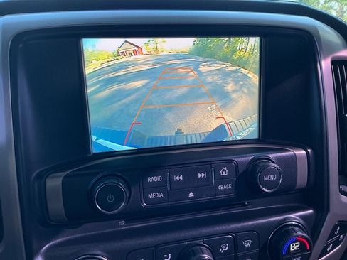 Used 2016 GMC Sierra 2500 Denali w/ Duramax Plus Package AWD/4WD image 19
