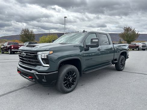 New 2026 Chevrolet Silverado 2500 LT w/ Trail Boss Package image 3