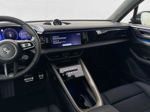 New 2025 Porsche Macan Turbo Electric image 19