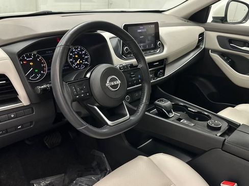 Used 2023 Nissan Rogue SV w/ SV Premium Package AWD/4WD image 22