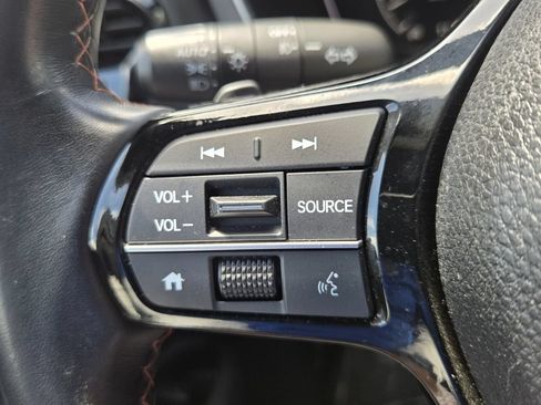 Certified 2025 Honda Pilot Sport image 23