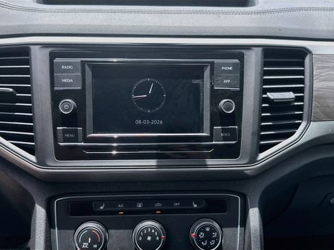 Certified 2023 Volkswagen Atlas Cross Sport SE FWD image 12
